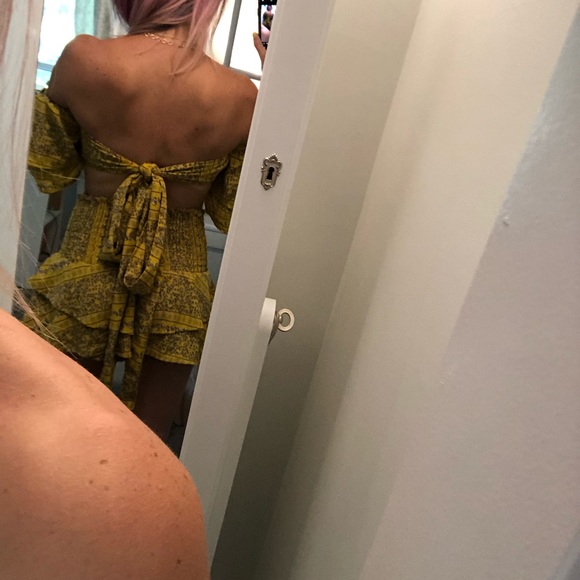 TM Debbie dabble yellow two piece set size 2 - Picture 8 of 9